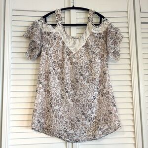 Daniel Rainn Cold Shoulder Lace Floral Top Blouse Size Small S